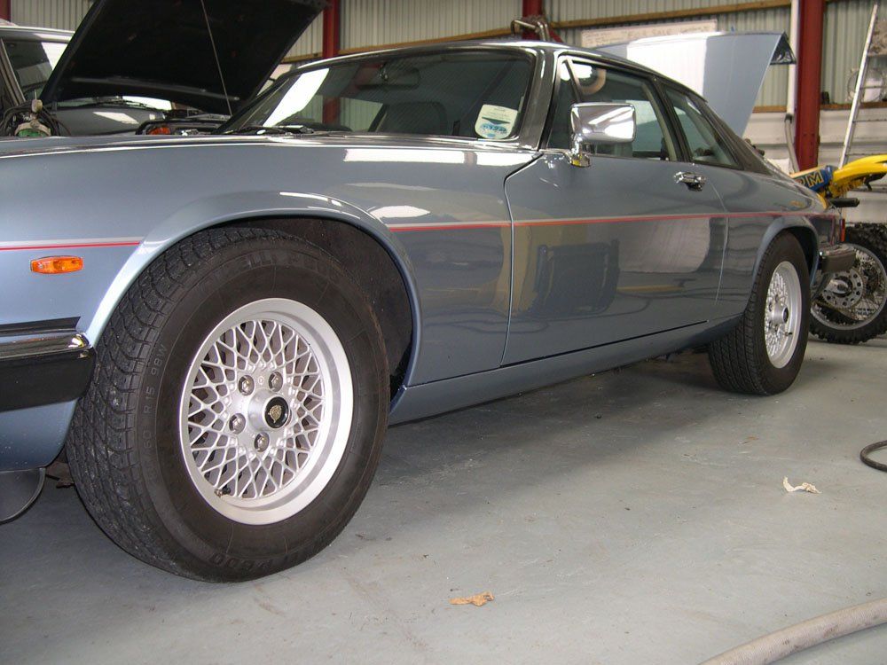 Jaguar XJS car restoration